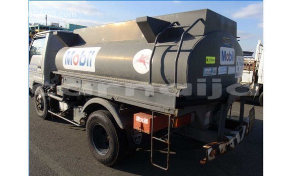 Buy Import Toyota Dyna Other Truck in Import - Dubai in Abia State Buy Import Toyota Dyna Other Truck in Import - Dubai in Abia State