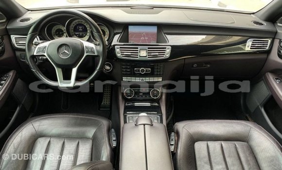 Buy Import Mercedes-Benz 190 White Car in Import - Dubai in Abia State Buy Import Mercedes-Benz 190 White Car in Import - Dubai in Abia State