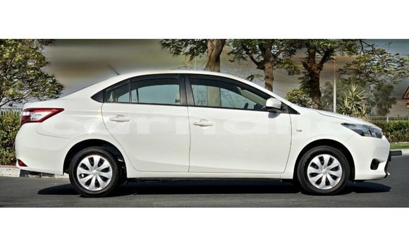 Buy Import Toyota Yaris White Car in Import - Dubai in Abia State Buy Import Toyota Yaris White Car in Import - Dubai in Abia State