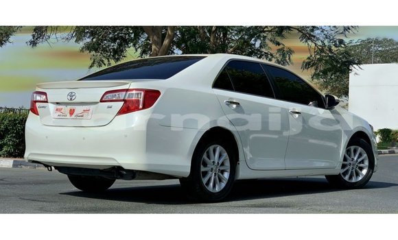 Buy Import Toyota Camry White Car in Import - Dubai in Abia State Buy Import Toyota Camry White Car in Import - Dubai in Abia State