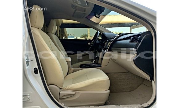 Buy Import Toyota Camry White Car in Import - Dubai in Abia State Buy Import Toyota Camry White Car in Import - Dubai in Abia State