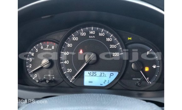 Buy Import Toyota DA White Truck in Import - Dubai in Abia State Buy Import Toyota DA White Truck in Import - Dubai in Abia State