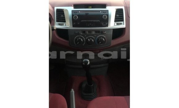 Buy Import Toyota Hilux White Car in Import - Dubai in Abia State Buy Import Toyota Hilux White Car in Import - Dubai in Abia State