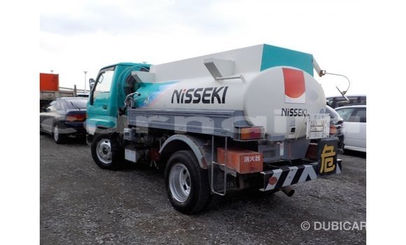 Acheter Import Utilitaire Toyota HiAce Vert à Import - Dubai, État d'Abia Acheter Import Utilitaire Toyota HiAce Vert à Import - Dubai, État d'Abia