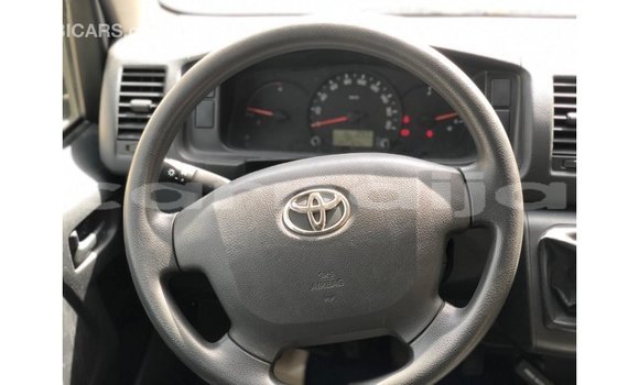 Buy Import Toyota Hiace White Car in Import - Dubai in Abia State Buy Import Toyota Hiace White Car in Import - Dubai in Abia State