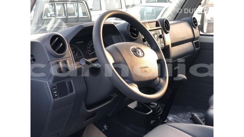 Big with watermark toyota land cruiser abia state import dubai 8786