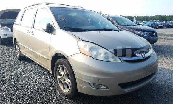 Buy New Toyota Sienna Other Car in Badagry in Lagos State