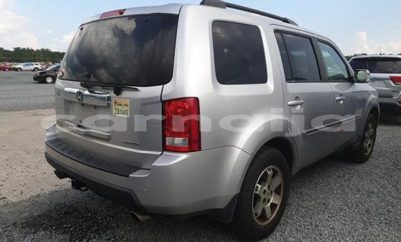 Buy New Honda Pilot Silver Car in Badagry in Lagos State Buy New Honda Pilot Silver Car in Badagry in Lagos State