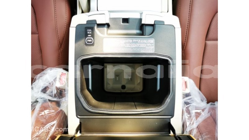 Big with watermark toyota land cruiser abia state import dubai 8826