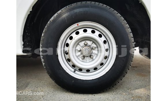 Buy Import Mitsubishi L200 White Car in Import - Dubai in Abia State Buy Import Mitsubishi L200 White Car in Import - Dubai in Abia State