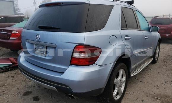 Acheter Import Voiture Mercedes-Benz M–Class Bleu à Lagos, État de Lagos Acheter Import Voiture Mercedes-Benz M–Class Bleu à Lagos, État de Lagos