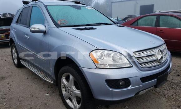 Acheter Import Voiture Mercedes-Benz M–Class Bleu à Lagos, État de Lagos Acheter Import Voiture Mercedes-Benz M–Class Bleu à Lagos, État de Lagos