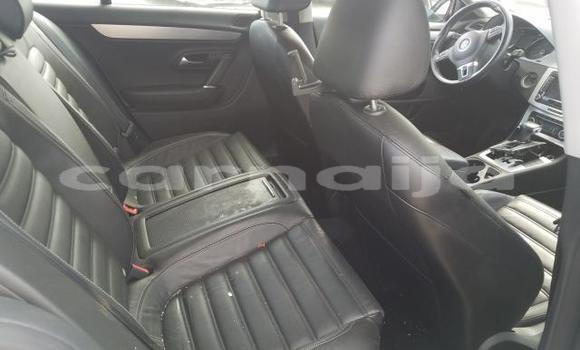 Acheter Neuf Voiture Volkswagen Passat CC Bleu à Badagry, État de Lagos Acheter Neuf Voiture Volkswagen Passat CC Bleu à Badagry, État de Lagos
