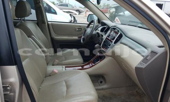 Buy New Toyota Highlander Silver Car in Badagry in Lagos State Buy New Toyota Highlander Silver Car in Badagry in Lagos State