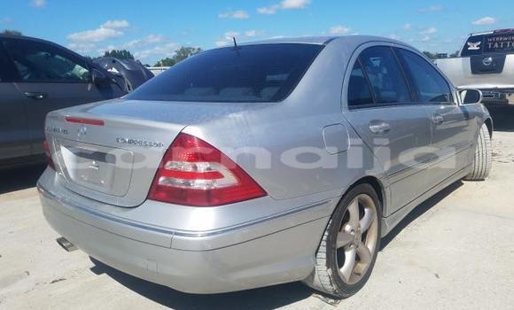 Acheter Neuf Voiture Mercedes-Benz C–Class Gris à Badagry, État de Lagos Acheter Neuf Voiture Mercedes-Benz C–Class Gris à Badagry, État de Lagos