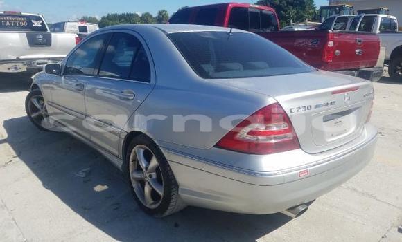 Acheter Neuf Voiture Mercedes-Benz C–Class Gris à Badagry, État de Lagos Acheter Neuf Voiture Mercedes-Benz C–Class Gris à Badagry, État de Lagos