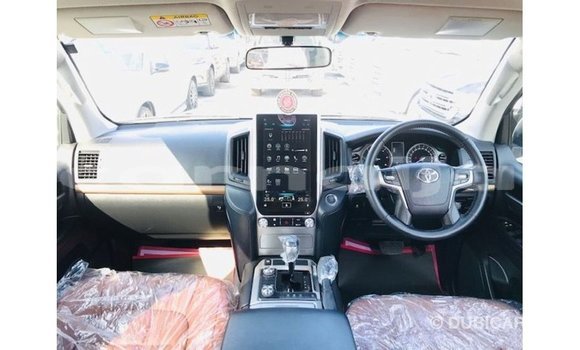 Acheter Import Voiture Toyota Land Cruiser Blanc à Import - Dubai, État d'Abia Acheter Import Voiture Toyota Land Cruiser Blanc à Import - Dubai, État d'Abia