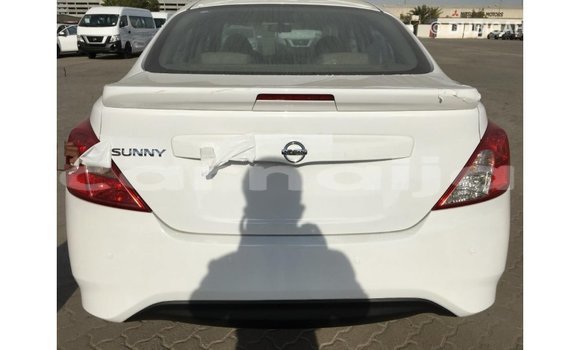 Acheter Import Voiture Nissan Sunny Blanc à Import - Dubai, État d'Abia Acheter Import Voiture Nissan Sunny Blanc à Import - Dubai, État d'Abia