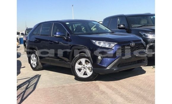 Acheter Import Utilitaire Toyota HiAce Bleu à Import - Dubai, État d'Abia Acheter Import Utilitaire Toyota HiAce Bleu à Import - Dubai, État d'Abia