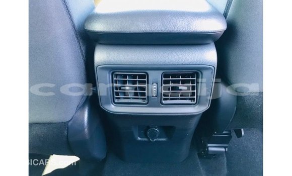 Acheter Import Utilitaire Toyota HiAce Bleu à Import - Dubai, État d'Abia Acheter Import Utilitaire Toyota HiAce Bleu à Import - Dubai, État d'Abia