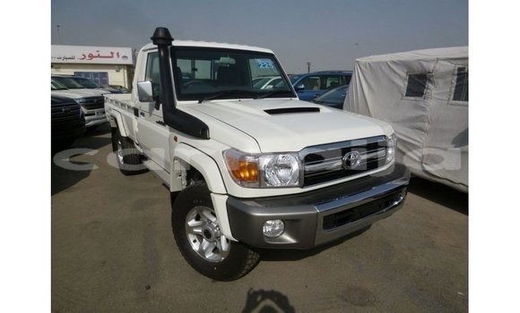 Buy Import Toyota Land Cruiser White Car in Import - Dubai in Abia State