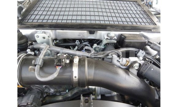 Buy Import Toyota Land Cruiser White Car in Import - Dubai in Abia State Buy Import Toyota Land Cruiser White Car in Import - Dubai in Abia State