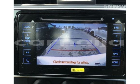 Acheter Import Voiture Toyota Corolla Blanc à Import - Dubai, État d'Abia Acheter Import Voiture Toyota Corolla Blanc à Import - Dubai, État d'Abia