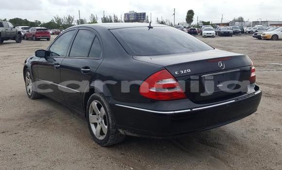 Acheter Neuf Voiture Mercedes-Benz E-klasse AMG Noir à Badagry, État de Lagos Acheter Neuf Voiture Mercedes-Benz E-klasse AMG Noir à Badagry, État de Lagos