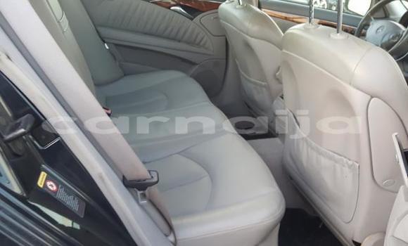 Acheter Neuf Voiture Mercedes-Benz E–Class Noir à Badagry, État de Lagos Acheter Neuf Voiture Mercedes-Benz E–Class Noir à Badagry, État de Lagos