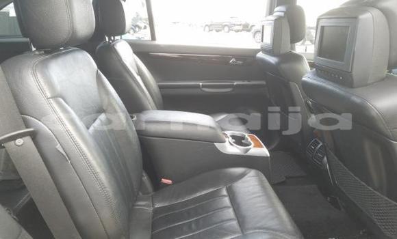 Buy New Mercedes-Benz R–Class Silver Car in Badagry in Lagos State Buy New Mercedes-Benz R–Class Silver Car in Badagry in Lagos State
