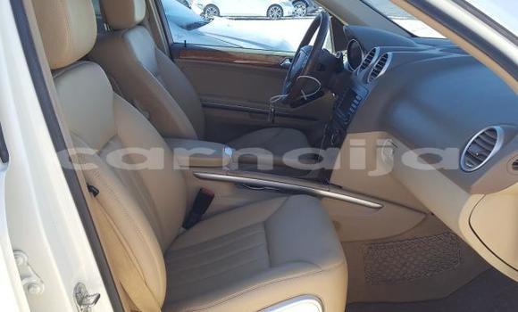 Buy New Mercedes-Benz ML–Class White Car in Badagry in Lagos State Buy New Mercedes-Benz ML–Class White Car in Badagry in Lagos State