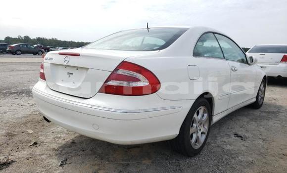 Acheter Neuf Voiture Mercedes-Benz CLK–Class Blanc à Badagry, État de Lagos Acheter Neuf Voiture Mercedes-Benz CLK–Class Blanc à Badagry, État de Lagos