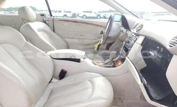 Acheter Neuf Voiture Mercedes-Benz CLK–Class Blanc à Badagry, État de Lagos Acheter Neuf Voiture Mercedes-Benz CLK–Class Blanc à Badagry, État de Lagos