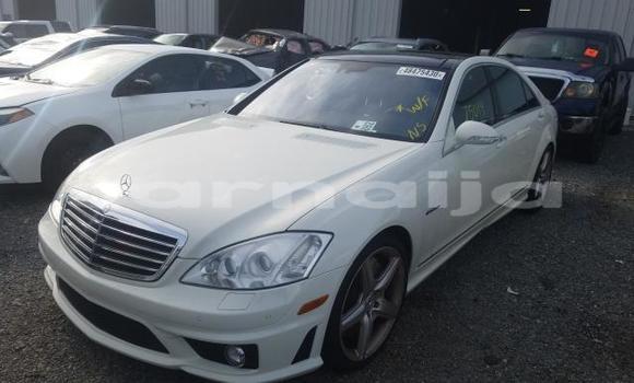 Buy New Mercedes-Benz S-klasse AMG White Car in Badagry in Lagos State Buy New Mercedes-Benz S-klasse AMG White Car in Badagry in Lagos State