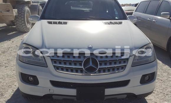 Acheter Neuf Voiture Mercedes Viano Gris à Asaba, État du Delta Acheter Neuf Voiture Mercedes Viano Gris à Asaba, État du Delta