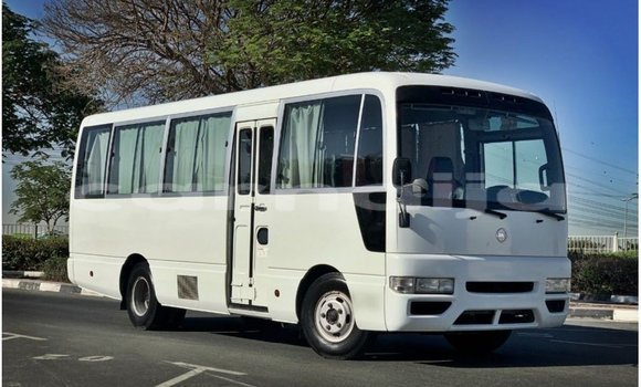 Buy Import Nissan 350Z White Car in Import - Dubai in Abia State Buy Import Nissan 350Z White Car in Import - Dubai in Abia State