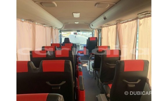 Buy Import Nissan 350Z White Car in Import - Dubai in Abia State Buy Import Nissan 350Z White Car in Import - Dubai in Abia State