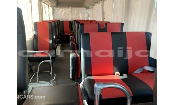 Buy Import Nissan 350Z White Car in Import - Dubai in Abia State Buy Import Nissan 350Z White Car in Import - Dubai in Abia State