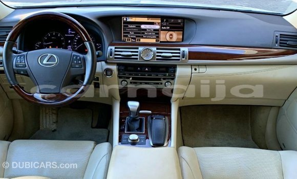Buy Import Lexus LS White Car in Import - Dubai in Abia State Buy Import Lexus LS White Car in Import - Dubai in Abia State