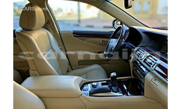 Buy Import Lexus LS White Car in Import - Dubai in Abia State Buy Import Lexus LS White Car in Import - Dubai in Abia State