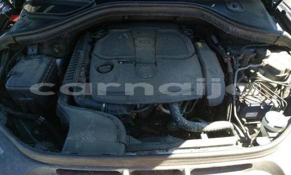 Acheter Import Voiture Mercedes-Benz ML–Class Bleu à Lagos, État de Lagos