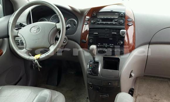 Acheter Occasion Voiture Toyota Sienna Beige à Lagos, État de Lagos Acheter Occasion Voiture Toyota Sienna Beige à Lagos, État de Lagos
