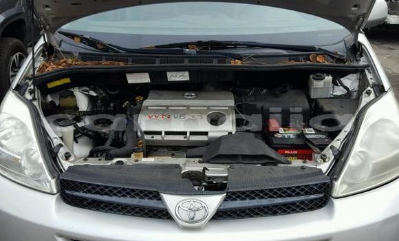 Acheter Occasion Voiture Toyota Sienna Beige à Lagos, État de Lagos Acheter Occasion Voiture Toyota Sienna Beige à Lagos, État de Lagos