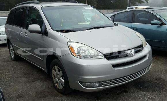 Acheter Occasion Voiture Toyota Sienna Beige à Lagos, État de Lagos Acheter Occasion Voiture Toyota Sienna Beige à Lagos, État de Lagos