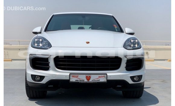 Buy Import Porsche Cayenne White Car in Import - Dubai in Abia State Buy Import Porsche Cayenne White Car in Import - Dubai in Abia State