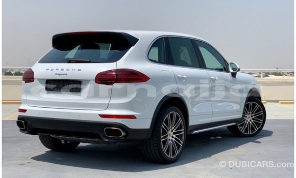 Buy Import Porsche Cayenne White Car in Import - Dubai in Abia State Buy Import Porsche Cayenne White Car in Import - Dubai in Abia State