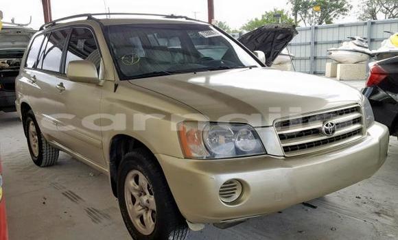Buy Used Toyota Highlander Beige Car in Ikeja in Lagos State Buy Used Toyota Highlander Beige Car in Ikeja in Lagos State