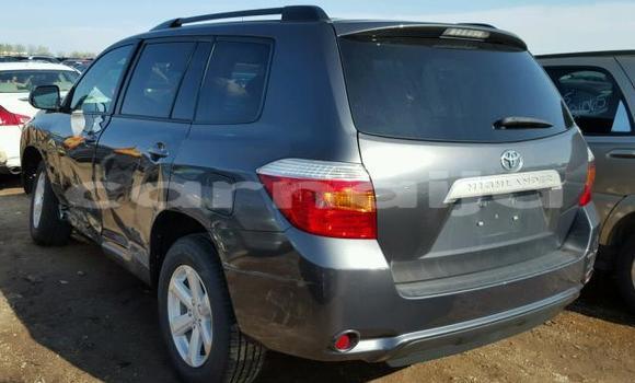 Acheter Occasion Voiture Toyota Highlander Beige à Ikeja, État de Lagos Acheter Occasion Voiture Toyota Highlander Beige à Ikeja, État de Lagos