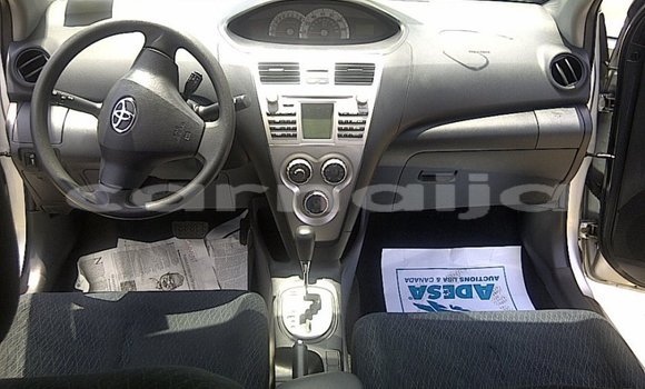 Acheter Occasion Voiture Toyota Yaris Gris à Lagos, État de Lagos Acheter Occasion Voiture Toyota Yaris Gris à Lagos, État de Lagos