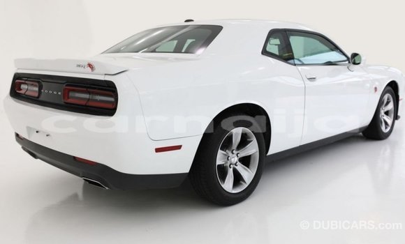Buy Import Dodge Challenger White Car in Import - Dubai in Abia State Buy Import Dodge Challenger White Car in Import - Dubai in Abia State